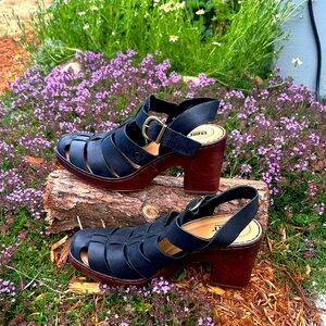 Born Women's Hartley Black Full Grain Size 9 Like New